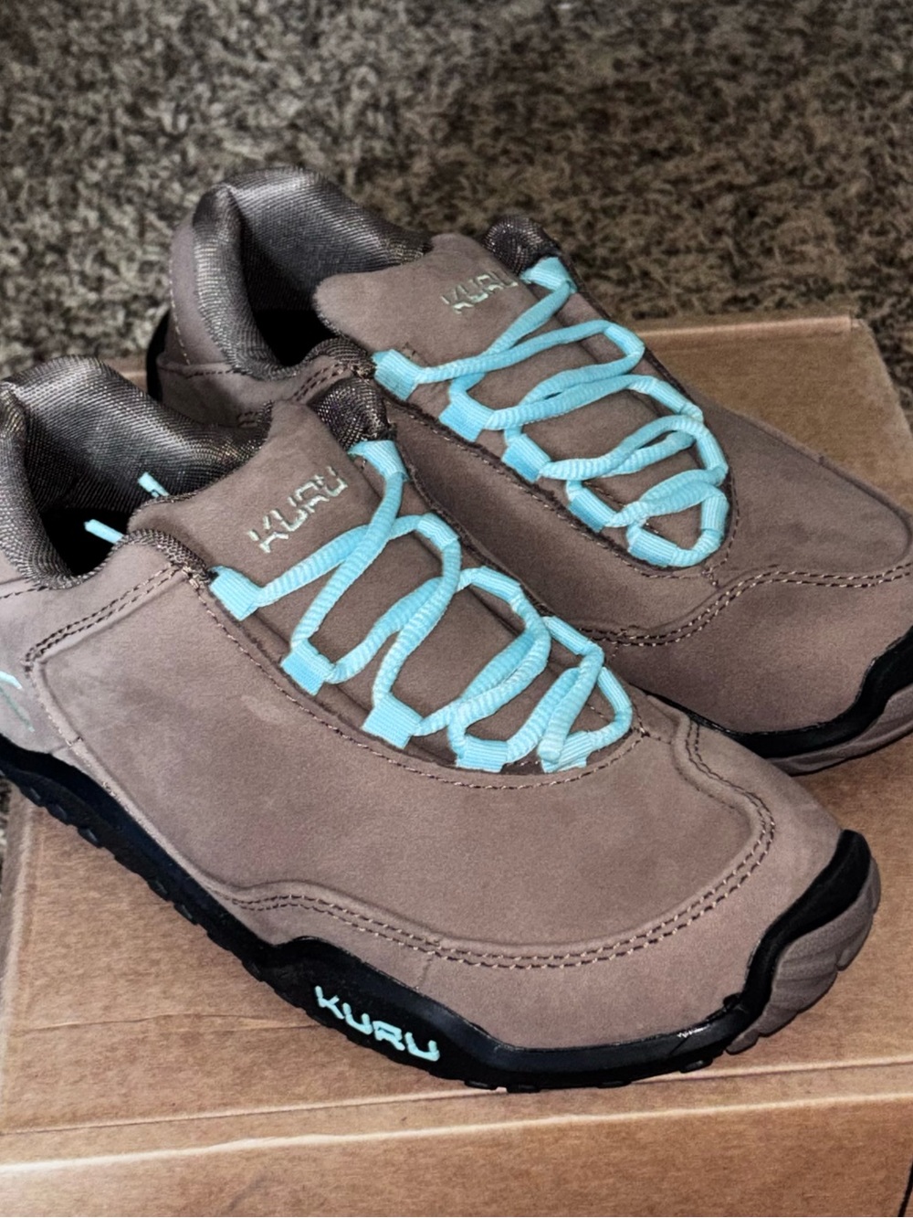 Kuru Chicane Women’s Size 7 Wide Hiking Shoes Warmstone Jet black Mint green